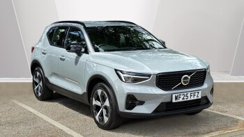 Volvo XC40 2.0 B3P Plus Dark 5dr Auto Petrol Estate
